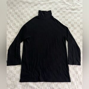 Women’s Black Reformation Tunic Turtleneck Sweater • XLarge